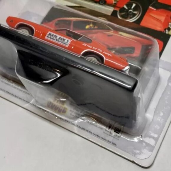 M2 Machines 1969 Pontiac GTO Judge R80 Orange Auto-Drivers 1:64 The Judge Car - Picture 12 of 15